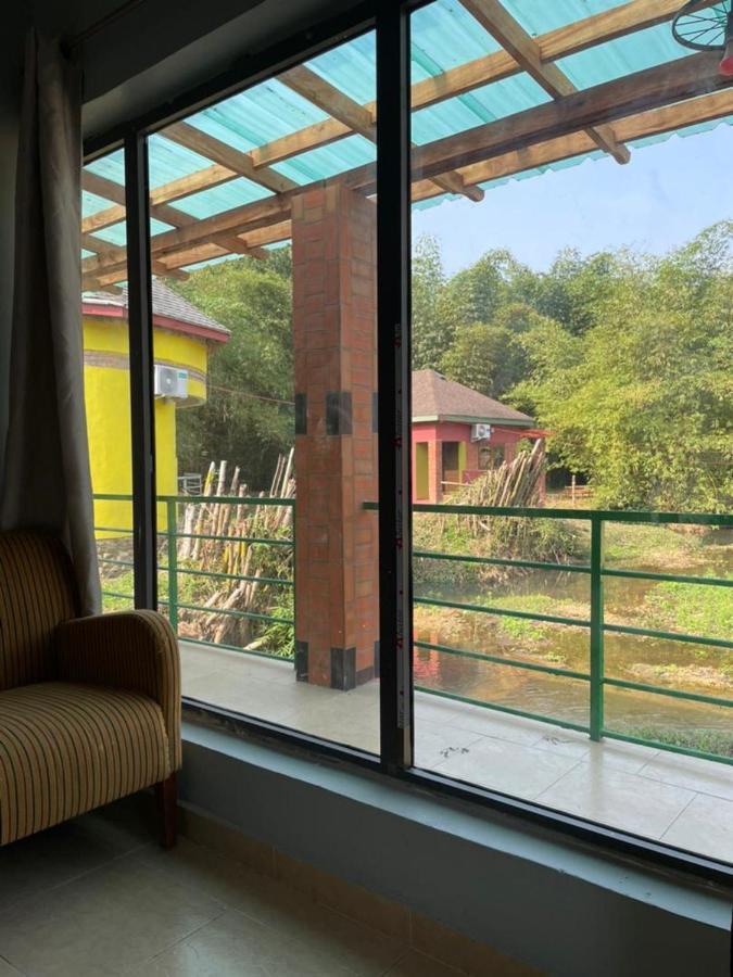 Bamboo River ResortsWli Afegame エクステリア 写真